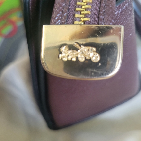 Coach maroon bag and wallet set - Picture 6 of 9